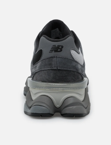 New Balance 9060 Sneakers – Black