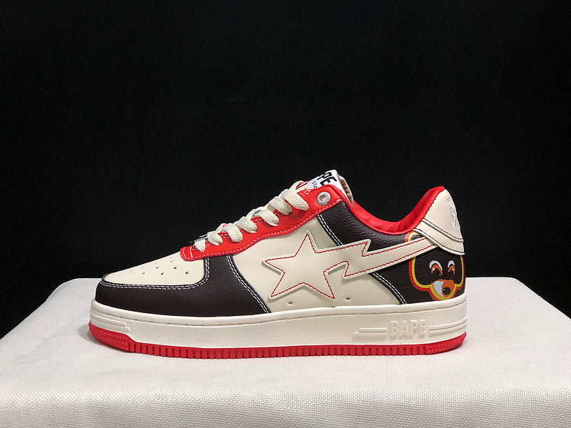 BAPE STA Low-Top Sneakers – Off-White/Black/Red