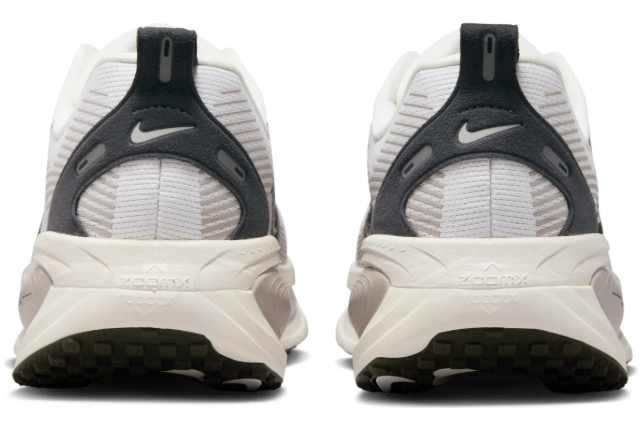 Nike Vomero 18 Men's Running Shoes – Run Pack Summit White
