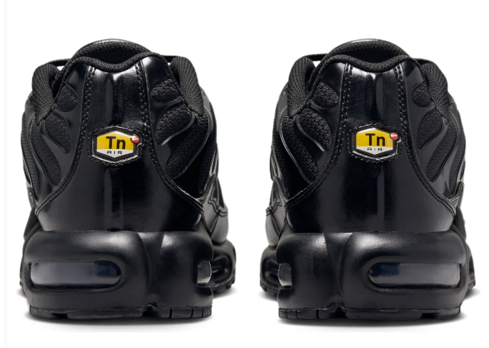 Nike Air Max Plus 'Triple Black' Sneakers – 604133-050